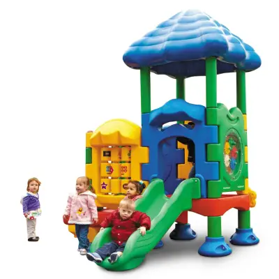 Discovery Center Seedling with Roof