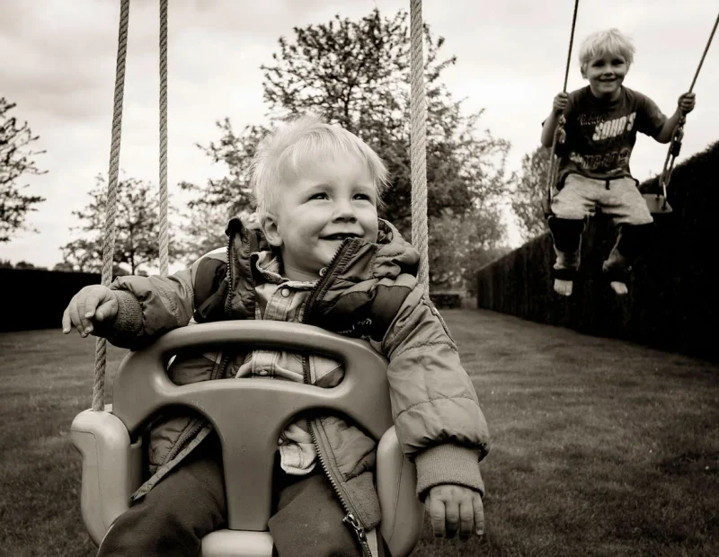 Buy Safe Outdoor Baby Swings for Happy Infants and Toddlers