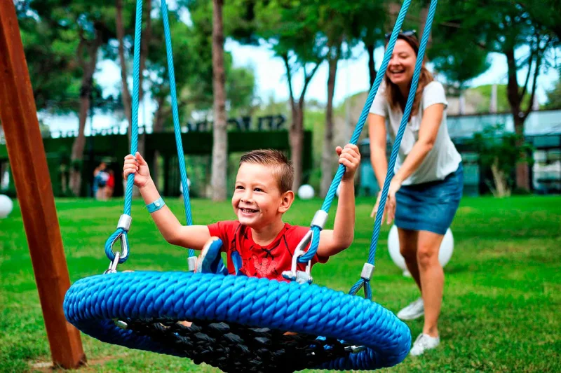 How-To Playground Safety: Supervision &amp; Maintenance